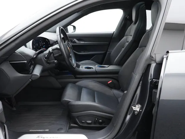 PORSCHE Taycan 4S
