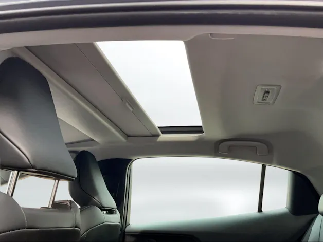 Toyota Prius 2.0 Plug-In-Hybrid Premium