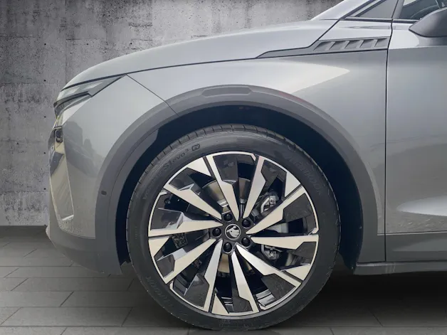 SKODA Elroq 85 SportLine 4x4