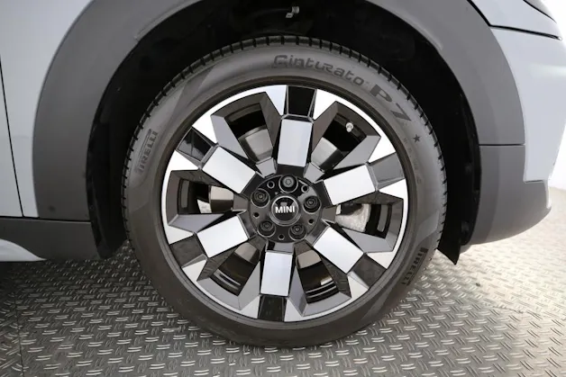 MINI Countryman F60 1.5i Cooper S E ALL4