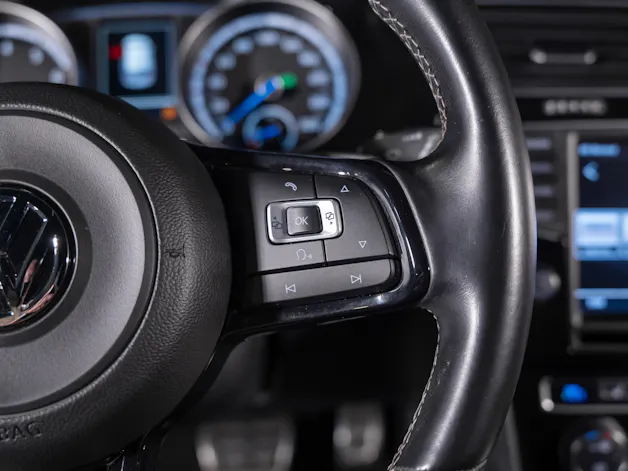 VW Golf VII 2.0 TSI R DSG 4motion