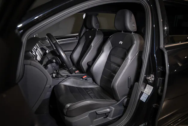 VW Golf VII 2.0 TSI R DSG 4motion