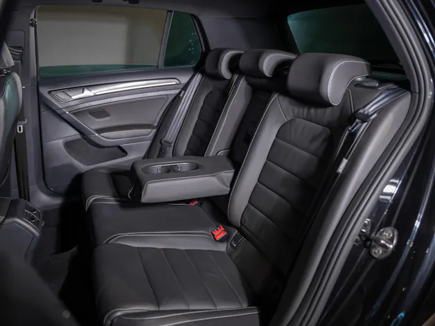 VW Golf VII 2.0 TSI R DSG 4motion