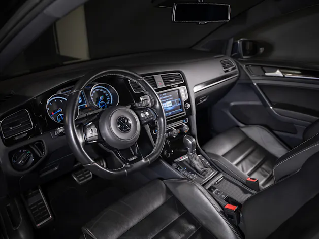 VW Golf VII 2.0 TSI R DSG 4motion