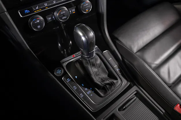 VW Golf VII 2.0 TSI R DSG 4motion