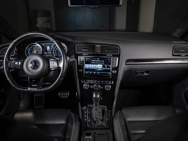 VW Golf VII 2.0 TSI R DSG 4motion