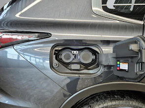 image du véhicule MITSUBISHI Outlander 2.4 PHEV Inform 4x4