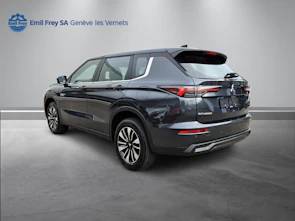 image du véhicule MITSUBISHI Outlander 2.4 PHEV Inform 4x4