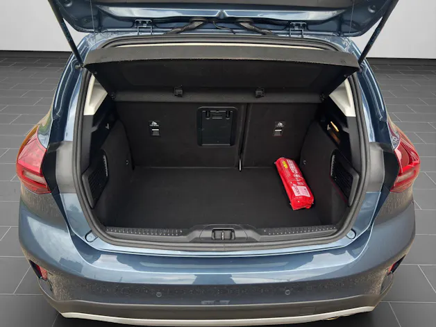 FORD Focus 1.0i EcoB Hybrid 155 Active X