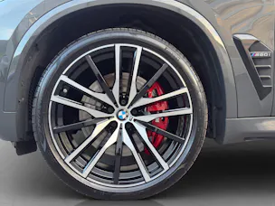 BMW X5 M60i xDrive