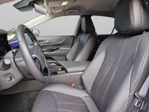 Toyota Mirai Fuel Cell Platinum 45984/000