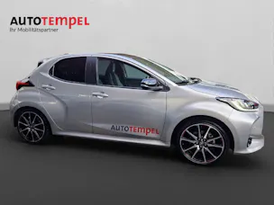 Toyota Yaris 1.5 VVT-i HSD GR Sport