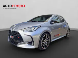 Toyota Yaris 1.5 VVT-i HSD GR Sport