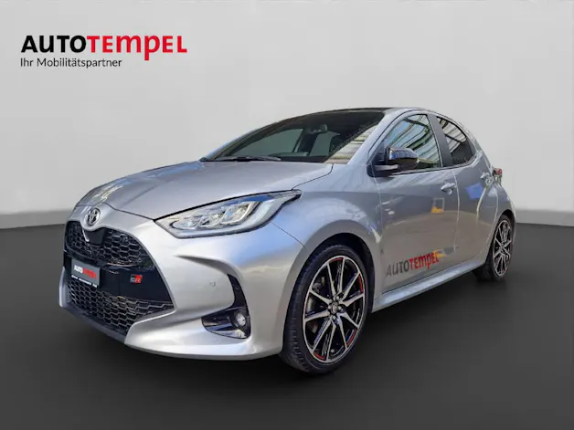 Toyota Yaris 1.5 VVT-i HSD GR Sport