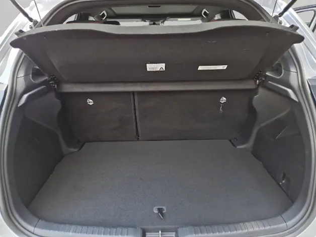 Toyota Yaris 1.5 VVT-i HSD GR Sport