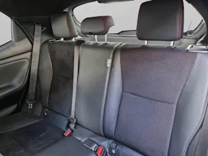 Toyota Yaris 1.5 VVT-i HSD GR Sport