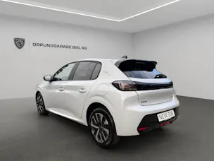 PEUGEOT 208 1.2 Hybrid Business