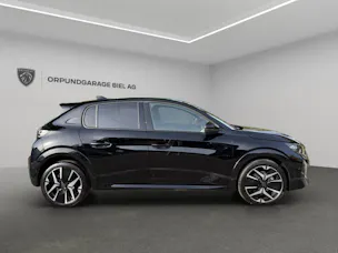 PEUGEOT 208 1.2 Hybrid 145 GT Exclusive