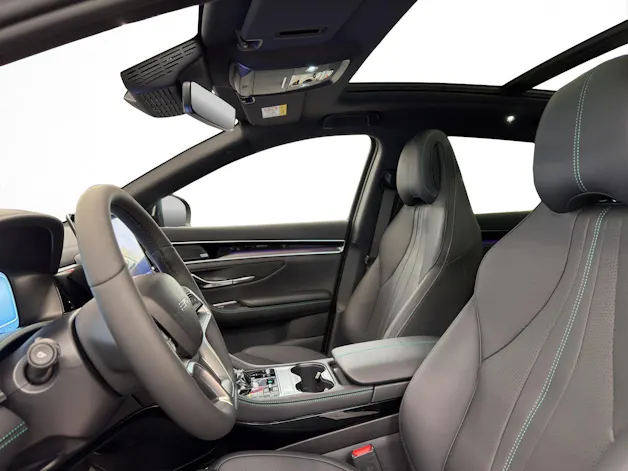 BYD Seal U DM-i Design AWD