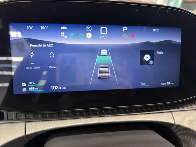 BYD Dolphin G DM-i Boost