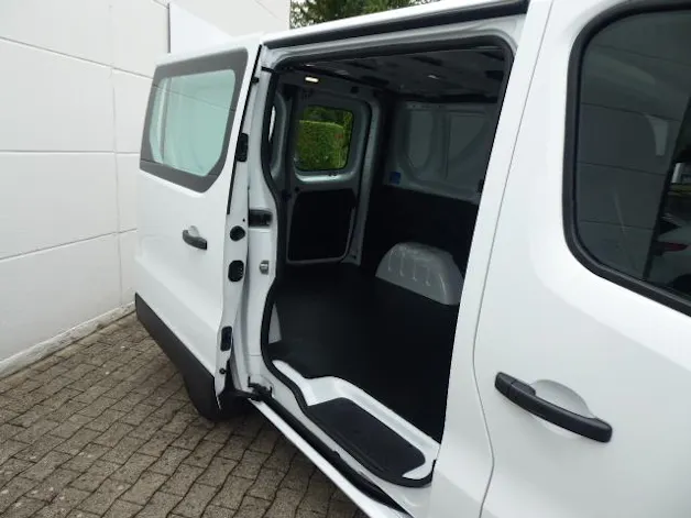 RENAULT Trafic Kaw. 3.0 t L1 H1 2.0 dCi Blue 130 Advance