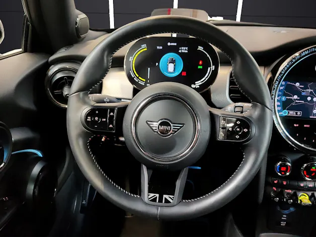 MINI F56 Cooper SE MFK 30.09.2026