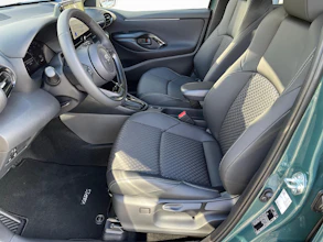 https://vehicle.imgix.net/4480973/13fa1b8f-beb0-48bf-af96-5c5b0f7ce70b.jpg