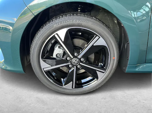 Toyota Yaris 1.5 VVT-i HSD Premium