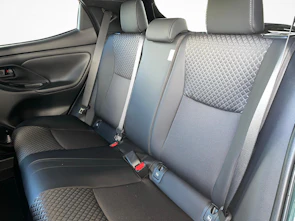 Fahrzeugbild TOYOTA Yaris 1.5 VVT-i HSD Premium