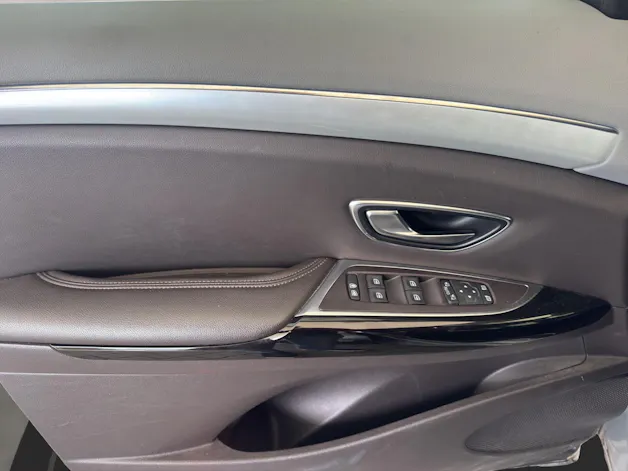 RENAULT Espace 1.6 TCe Intens Automat 200PS 5-Plätzer