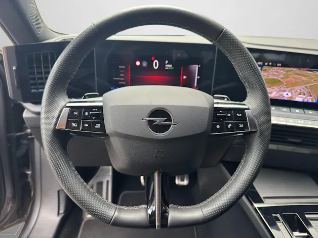 OPEL Astra 1.6 T PHEV 180 Swiss Plus
