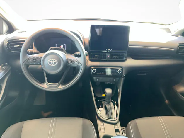 Toyota Yaris 1.5 VVT-i HSD Trend