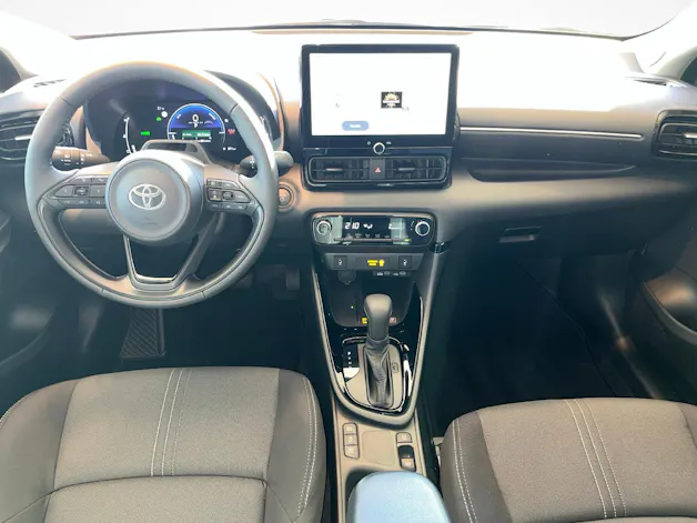 Toyota Yaris 1.5 VVT-i HSD Trend