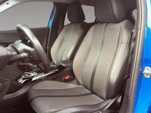PEUGEOT 2008 e-Allure Pack