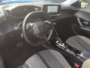 PEUGEOT 2008 e-Allure Pack