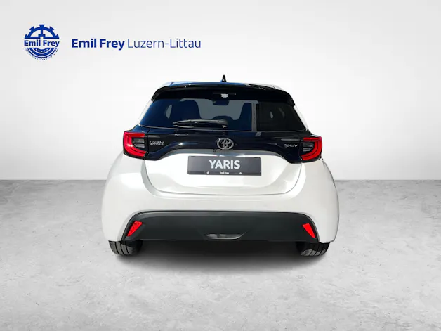 Toyota Yaris 1.5 VVT-i HSD Trend