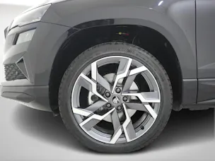 SKODA Karoq 2.0 TSI SportLine DSG 4x4