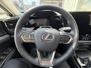 Lexus NX 450h+ Comfort