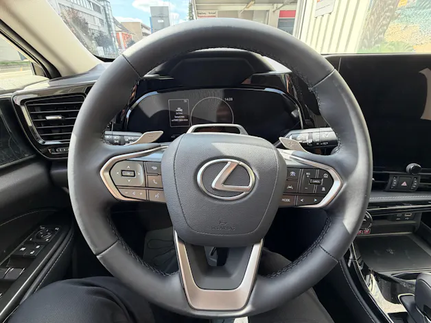 Lexus NX 450h+ Comfort
