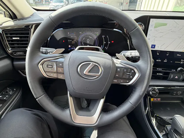 Lexus NX 450h+ Comfort