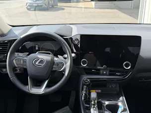 Lexus NX 450h+ Comfort