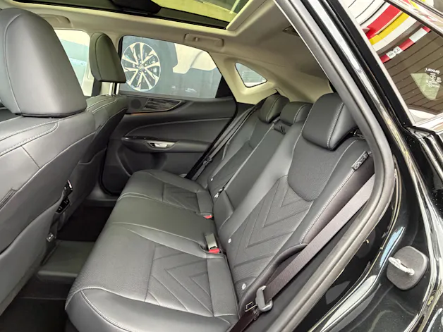 Lexus NX 450h+ Comfort