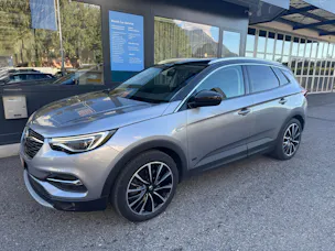 OPEL Grandland X 1.6Turbo 4x4 Plug-in-Hybrid Ultimate