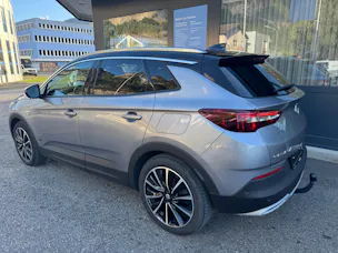 OPEL Grandland X 1.6Turbo 4x4 Plug-in-Hybrid Ultimate