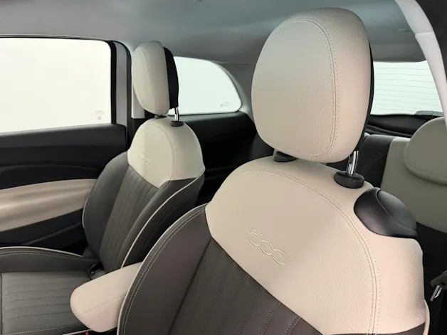 FIAT 500 La Prima