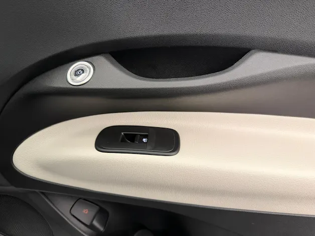 FIAT 500 La Prima