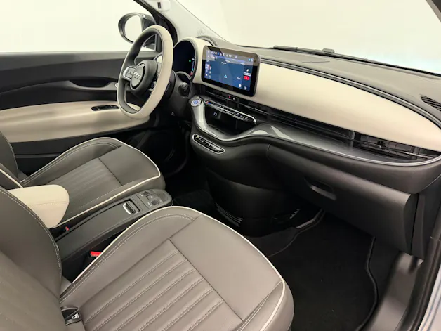 FIAT 500 La Prima