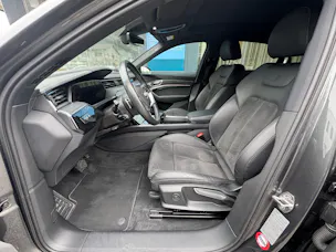 AUDI e-tron Sportback 55 S-Line quattro