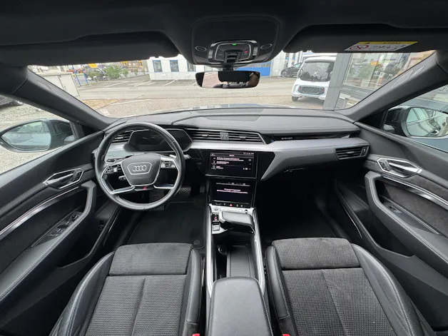 AUDI e-tron Sportback 55 S-Line quattro