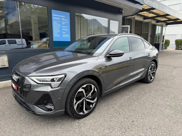 AUDI e-tron Sportback 55 S-Line quattro
